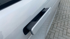 Land Rover Range Rover Evoque 1.5 P300e R-Dynamic SE 5dr Auto Hatchback